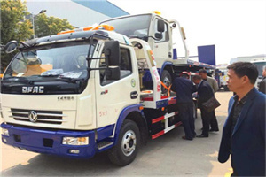 门头沟区汽车道路救援拖车价格